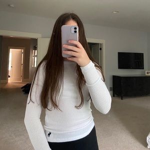 Abercrombie ribbed white top